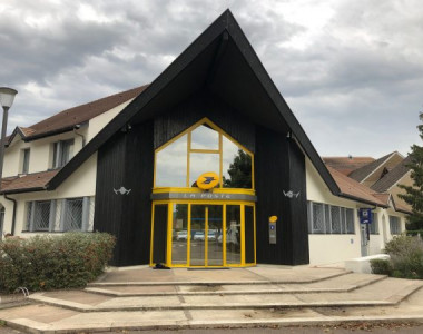 Bâtiment de la Poste de Venarey Les Laumes (21) architecture bâtiments publics poste